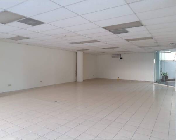 #445 - Piso Comercial para Alquiler en Ciudad de Guatemala - Guatemala