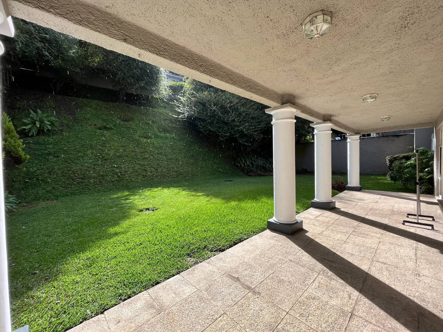 #559 - Casa para Alquiler en Santa Catarina Pinula - Guatemala