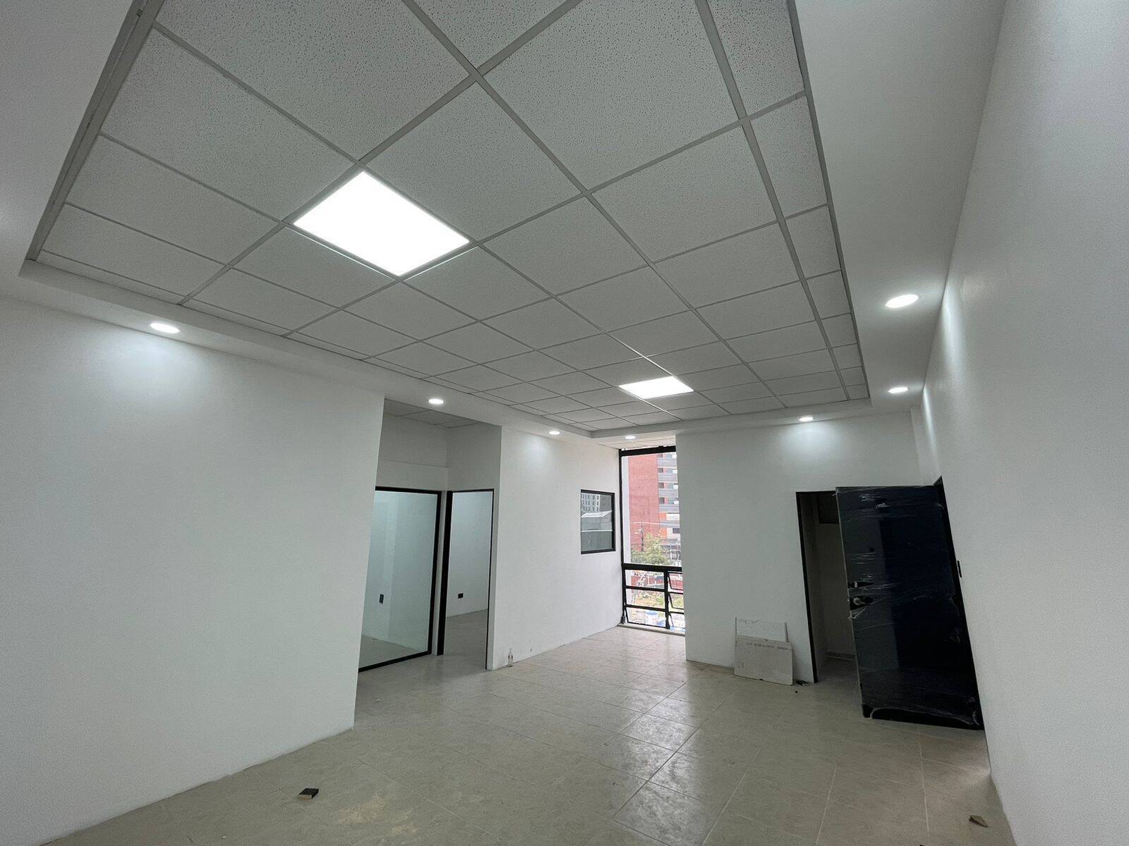#644 - Oficina para Alquiler en Ciudad de Guatemala - Guatemala