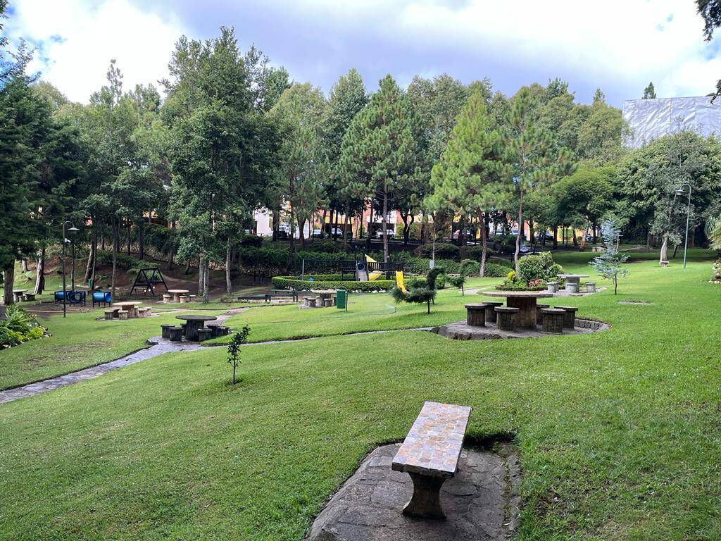 #715 - Casa para Venta en San Lucas Sacatepéquez - Sacatepéquez