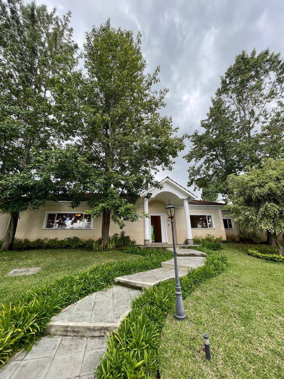 #889 - Apartamento para Alquiler en Ciudad de Guatemala - Guatemala