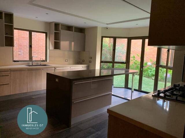 Casa para Alquiler en Ciudad de Guatemala - 2