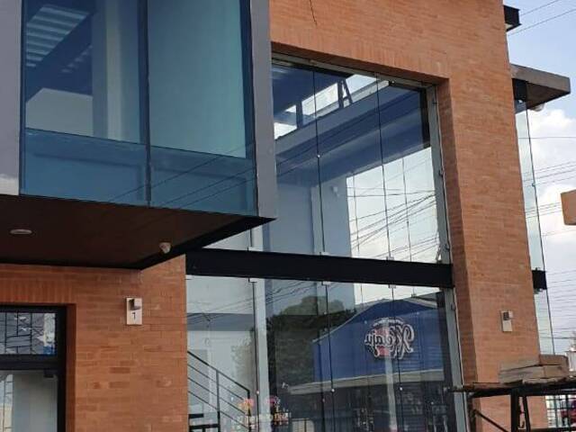 #99 - Piso Comercial para Alquiler en Quetzaltenango - Quetzaltenango - 3