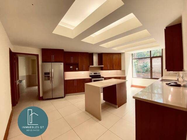 Apartamento para Venta en Ciudad de Guatemala - 2
