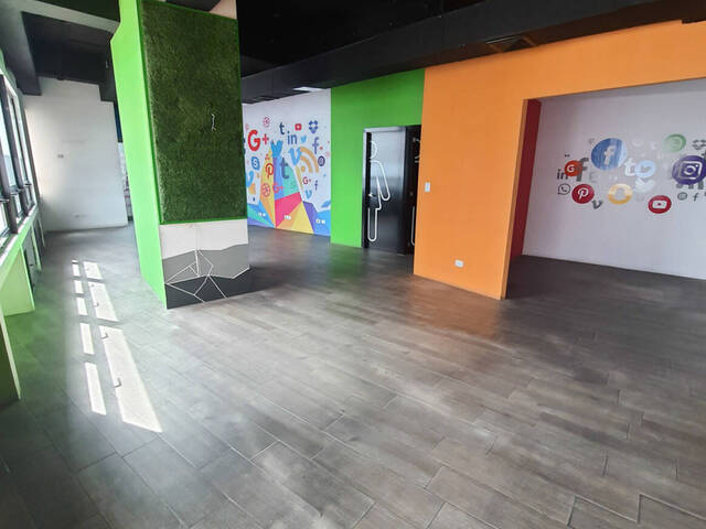 Oficina para Venta en Ciudad de Guatemala - 3