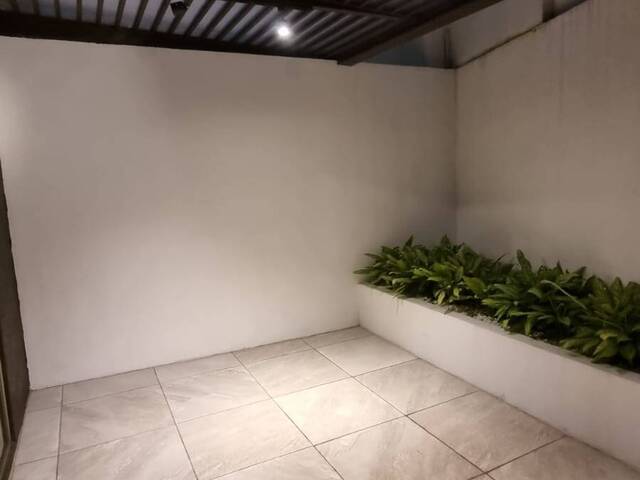 Apartamento para Alquiler en Ciudad de Guatemala - 3