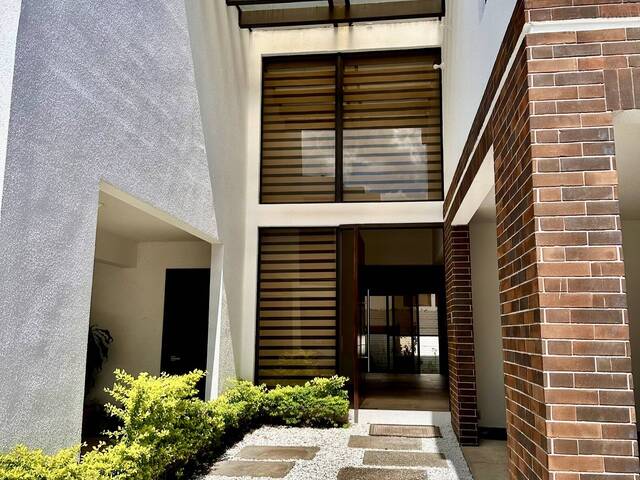 Casa en condominio para Venta en Ciudad de Guatemala - 2