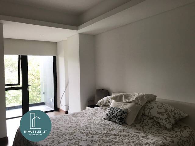 Apartamento nuevo en Oakland con espectacular vista a bosque! - Miniatura 13