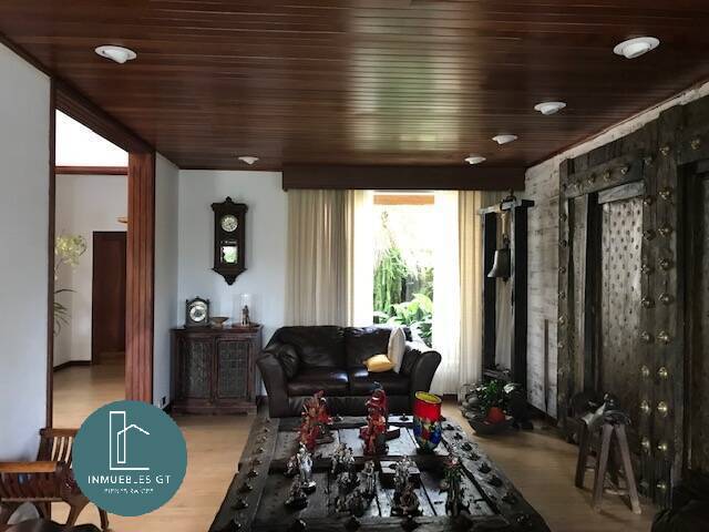 Casa en VENTA zona 10 Los Eucaliptos - Image 2