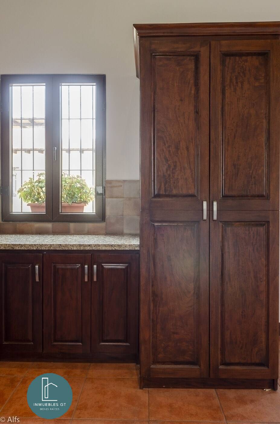 VENDO linda casa en Antigua Guatemala $199000 - Miniatura 25