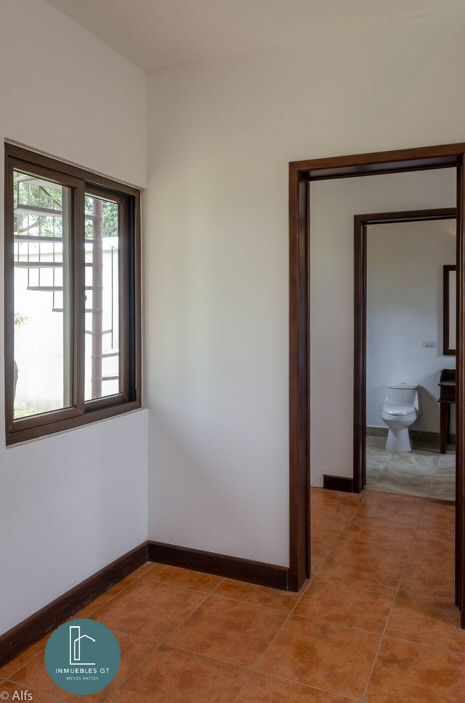VENDO linda casa en Antigua Guatemala $199000 - Miniatura 15