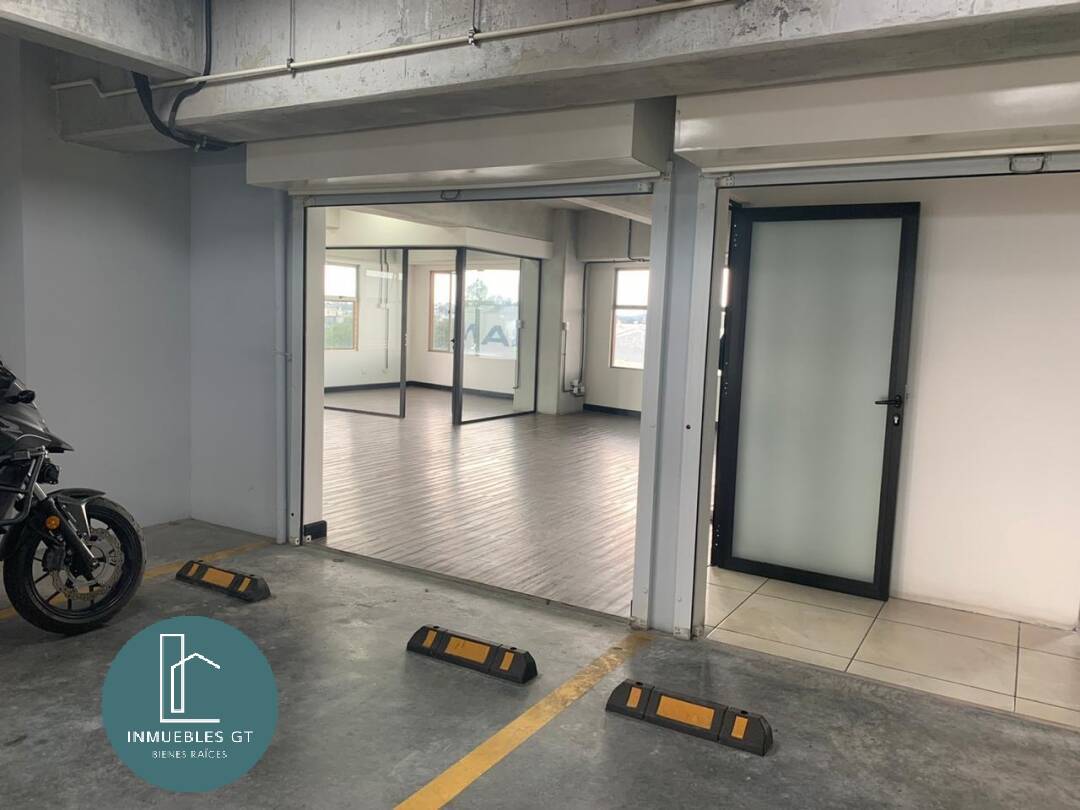 Vendo Ofibodega en Condado Naranjo 130 m2 sector mucho auge - Miniatura 10