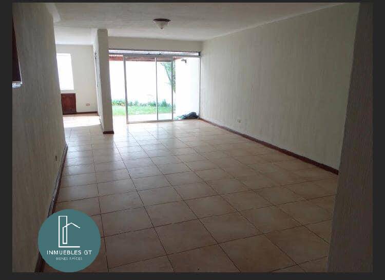 Alquilo casa dentro de condominio en zona 10 - Image 2