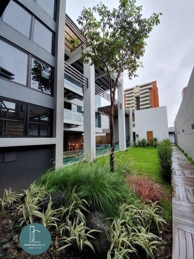 Vendo Apartamento en Edificio Ikonia zona 14 - Image 2