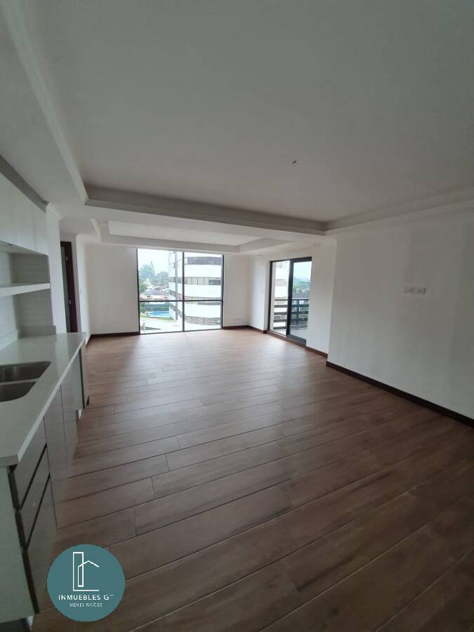 Vendo Apartamento en Edificio Ikonia zona 14 - Miniatura 6