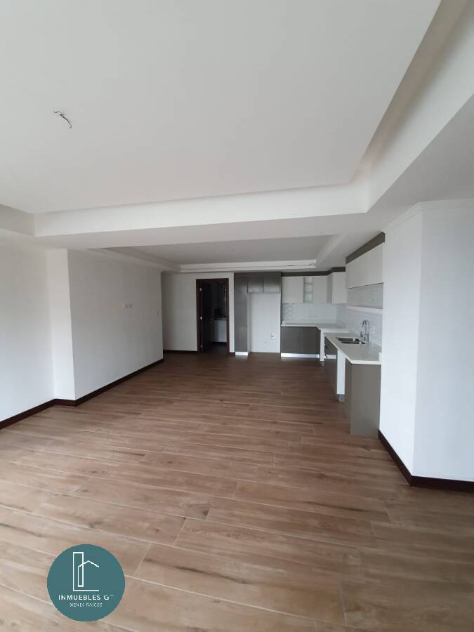 Vendo Apartamento en Edificio Ikonia zona 14 - Image 4