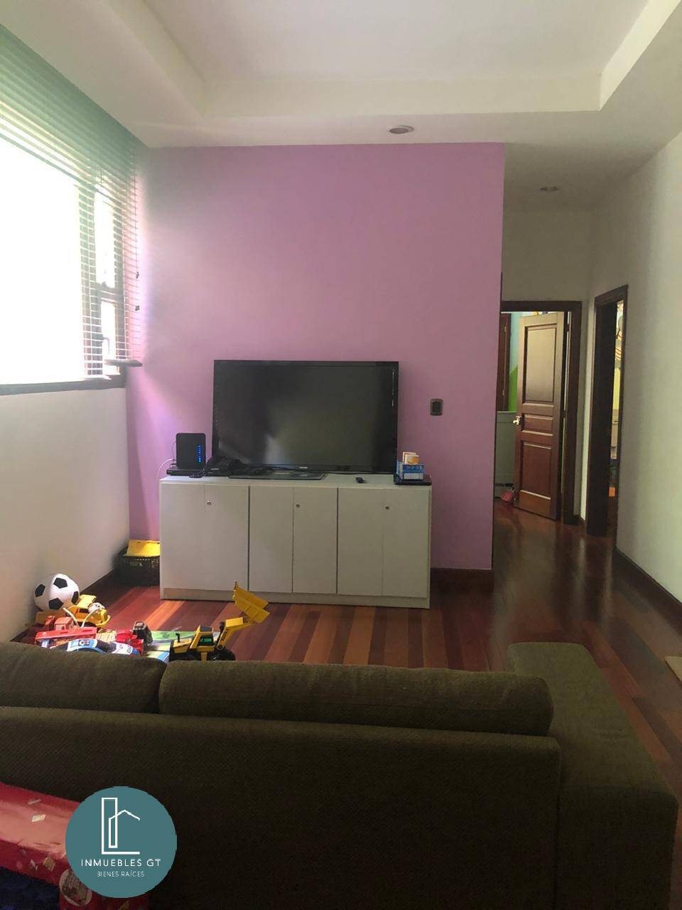 ALQUILO Apartamento en zona 14 Edificio Baltica en excelente ubicación - Miniatura 11