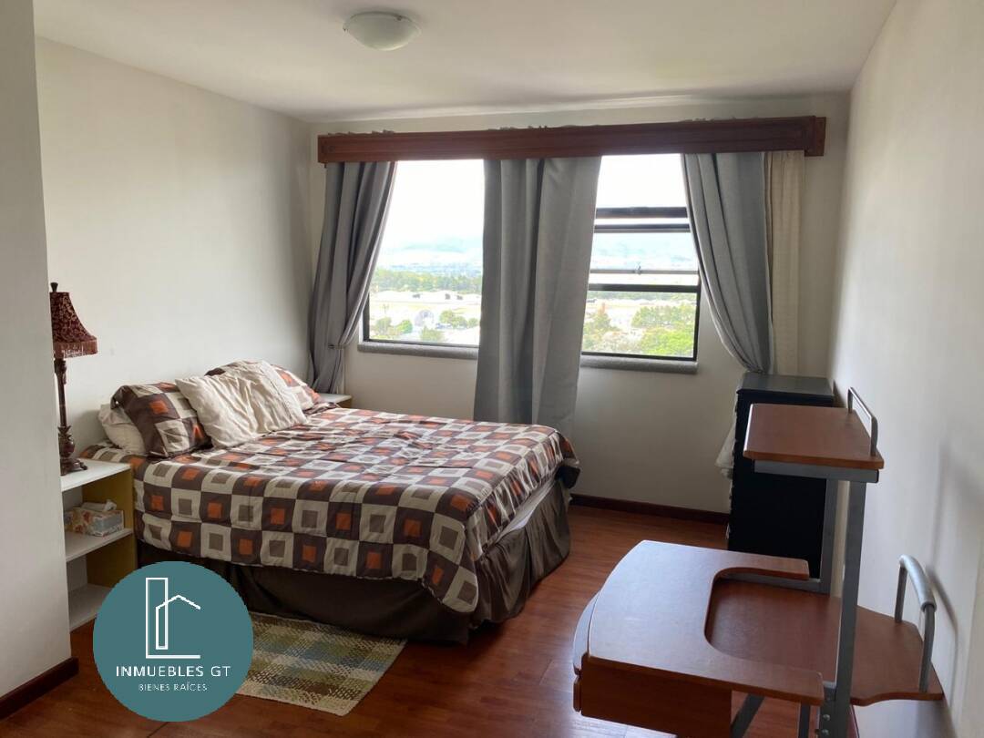 Apartamento en RENTA en Edificio Bellini zona 14 - Image 5