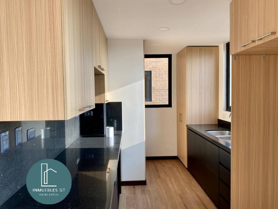 Apartamento en VENTA Vista Hermosa 2 zona 15 - Image 2
