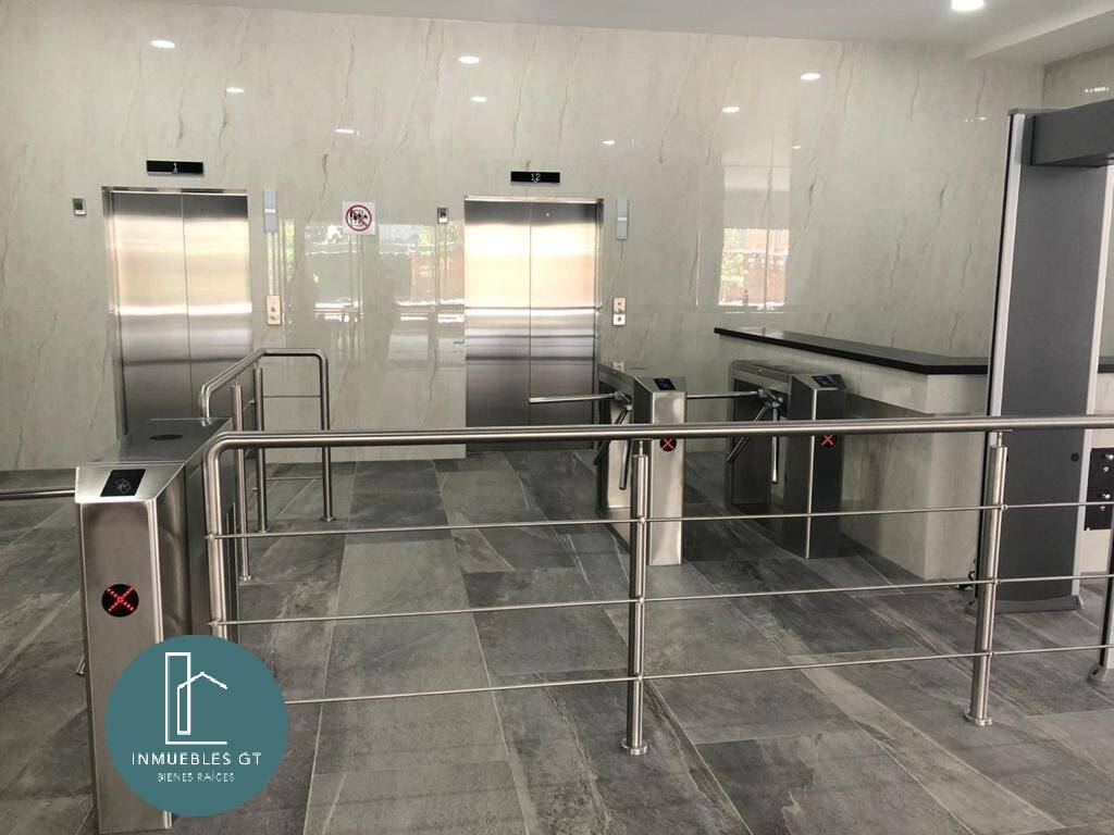 Oficina nueva en VENTA en zona 10 para estrenar - Image 5