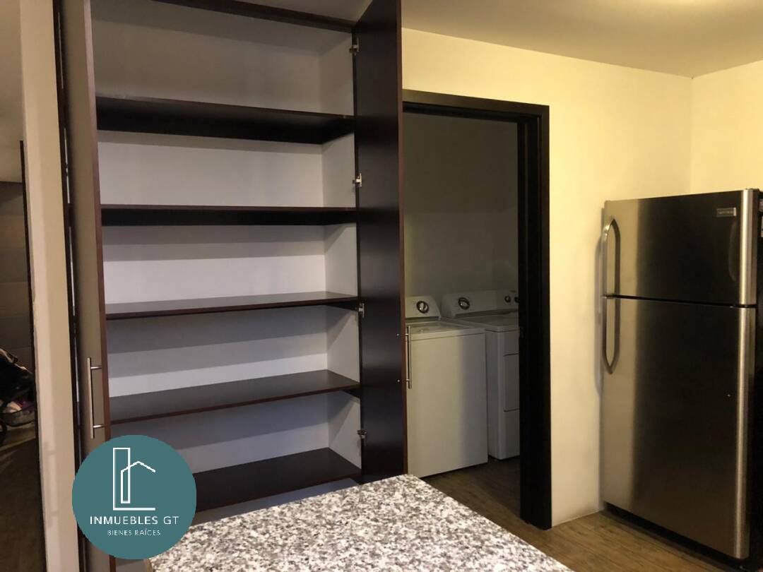 Apartamento en RENTA en zona 15 $950 - Miniatura 10