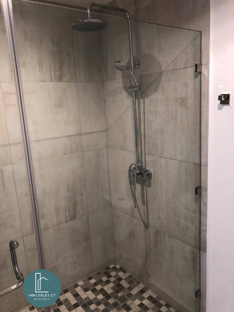 VENDO Apartamento recién remodelado en Vista Hermosa 2 Zona 15 - Miniatura 8