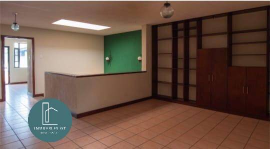 VENDO Amplia Casa en zona 7 La Floresta - Miniatura 10