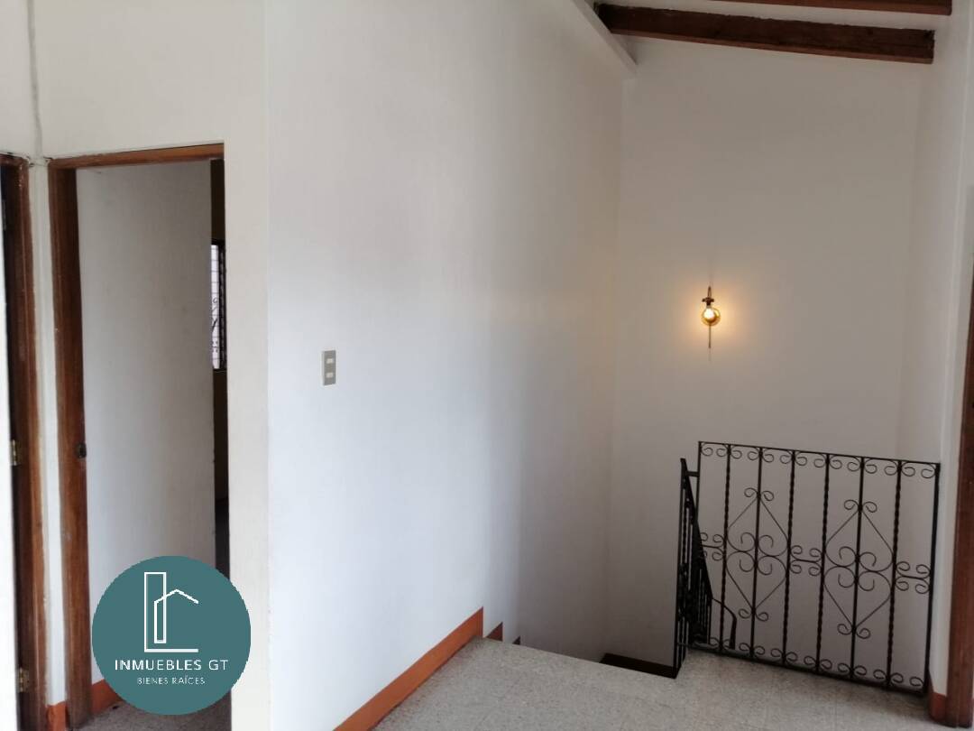 ALQUILO Casa cerca de campos de Cejusa Zona 11 - Miniatura 8