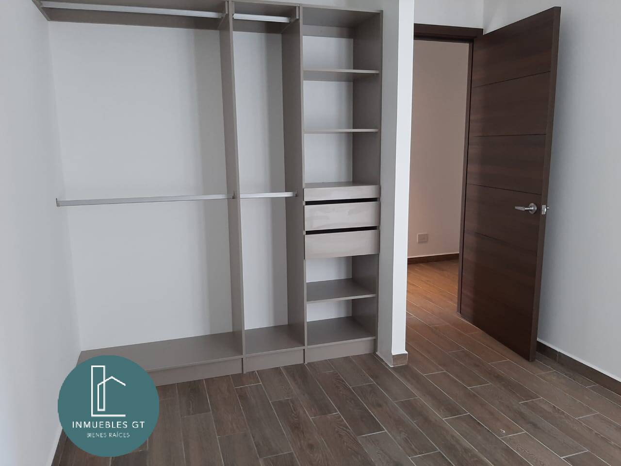 ALQUILO apartamento para ESTRENAR en zona 15  - Parque 15 - Miniatura 10