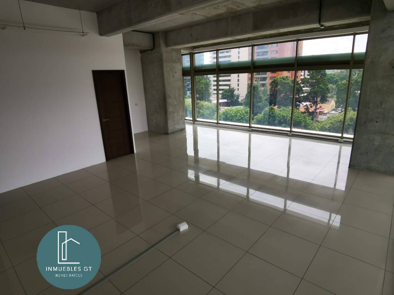 Oficina en RENTA en Edificio Pialé, zona 10 - Miniatura 20