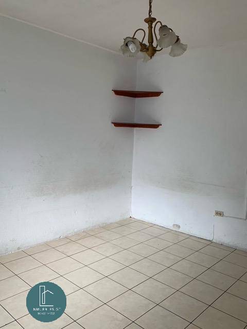 CASA en ALQUILER en zona 4 - Image 2