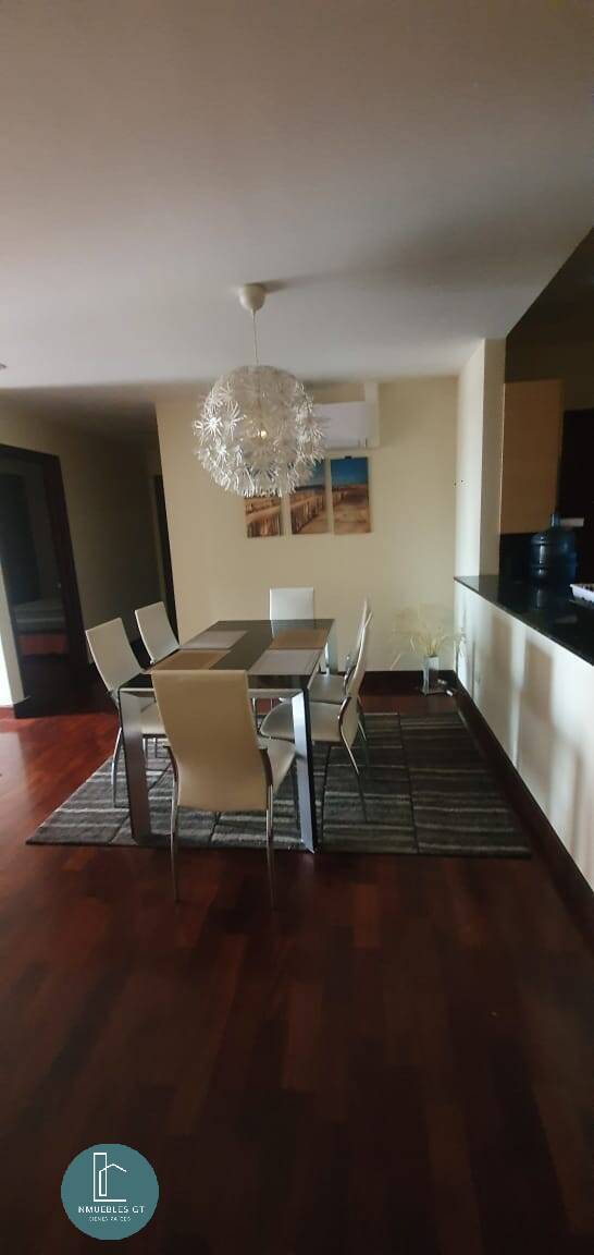 Apartamento amueblado en ALQUILER en Zona 10 - Image 2