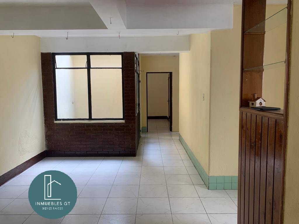 Alquilo casa en zona 1 ideal para oficina o vivienda. - Miniatura 7