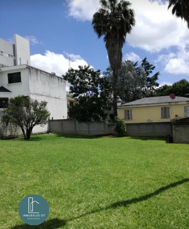 Venta amplia Casa en San Cristóbal - Image 2