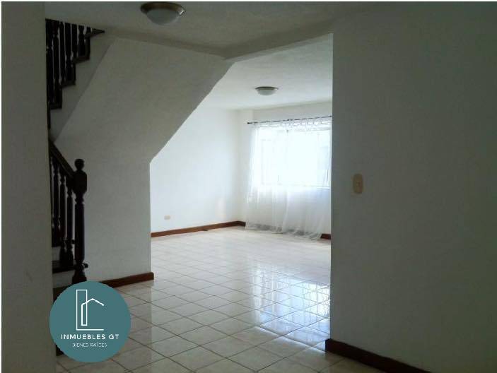 Venta amplia Casa en San Cristóbal - Image 3