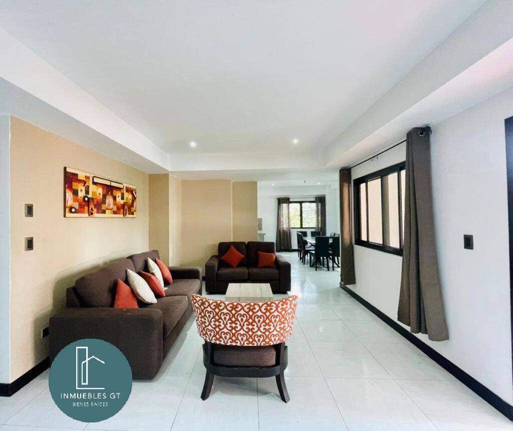 Apartamento en VENTA en zona 16. - Image 4