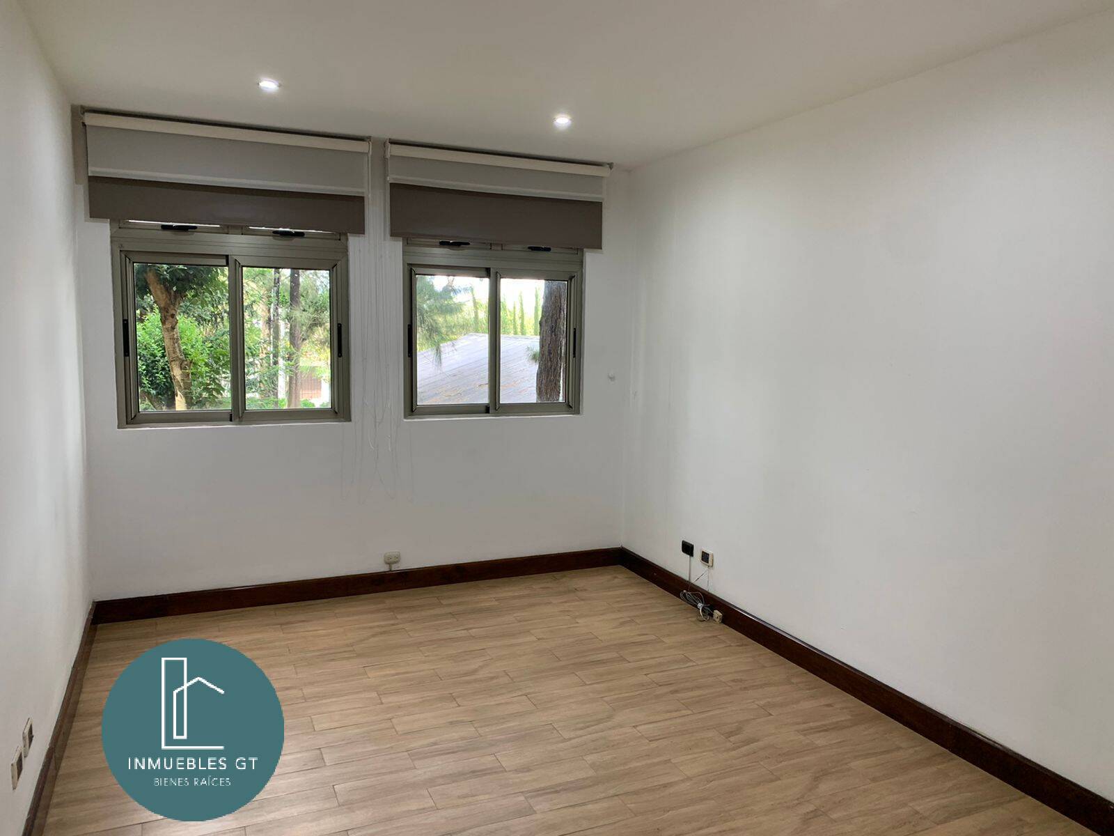Apartamento en renta zona 10 Oakland - Miniatura 12