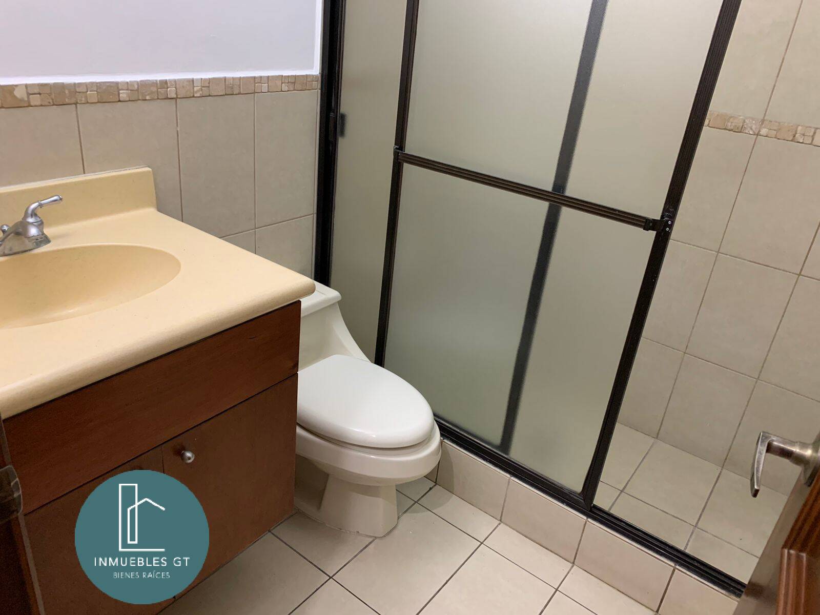 Apartamento en renta zona 10 Oakland - Miniatura 13