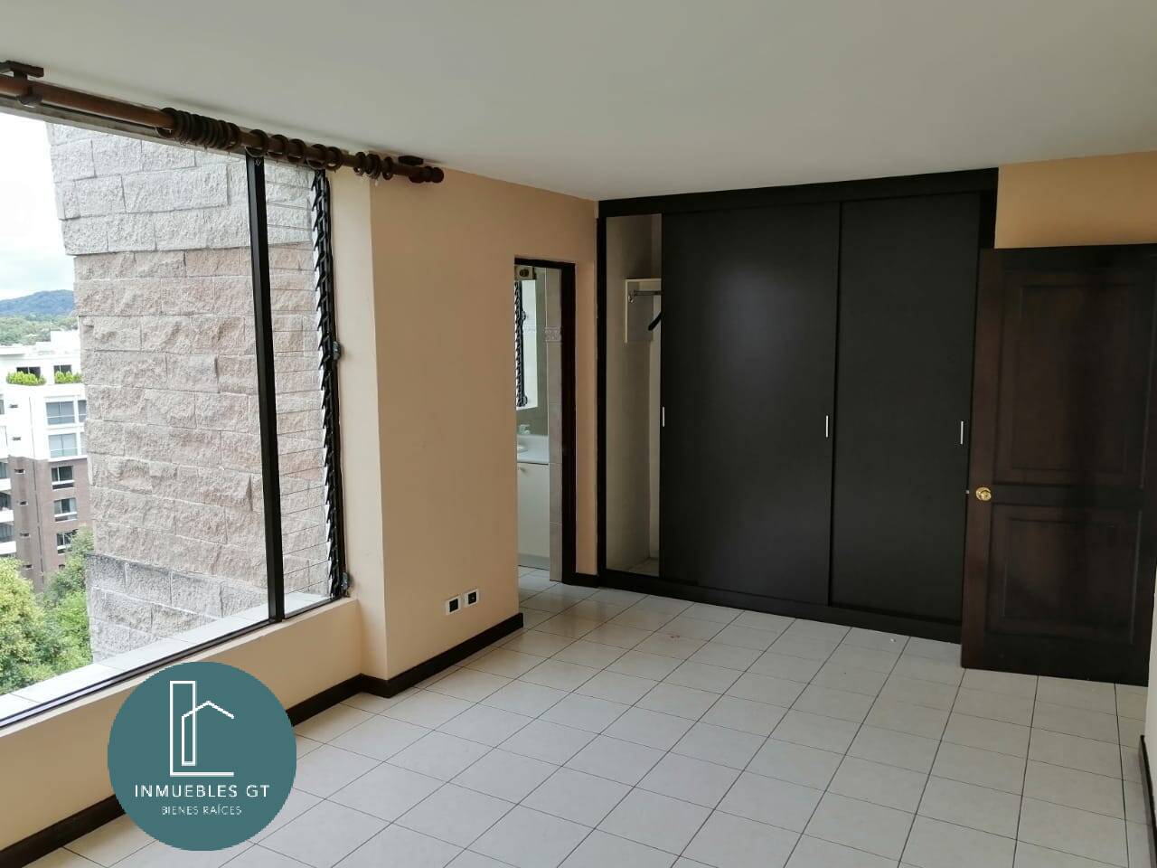 Apartamento en RENTA z15 - Miniatura 6