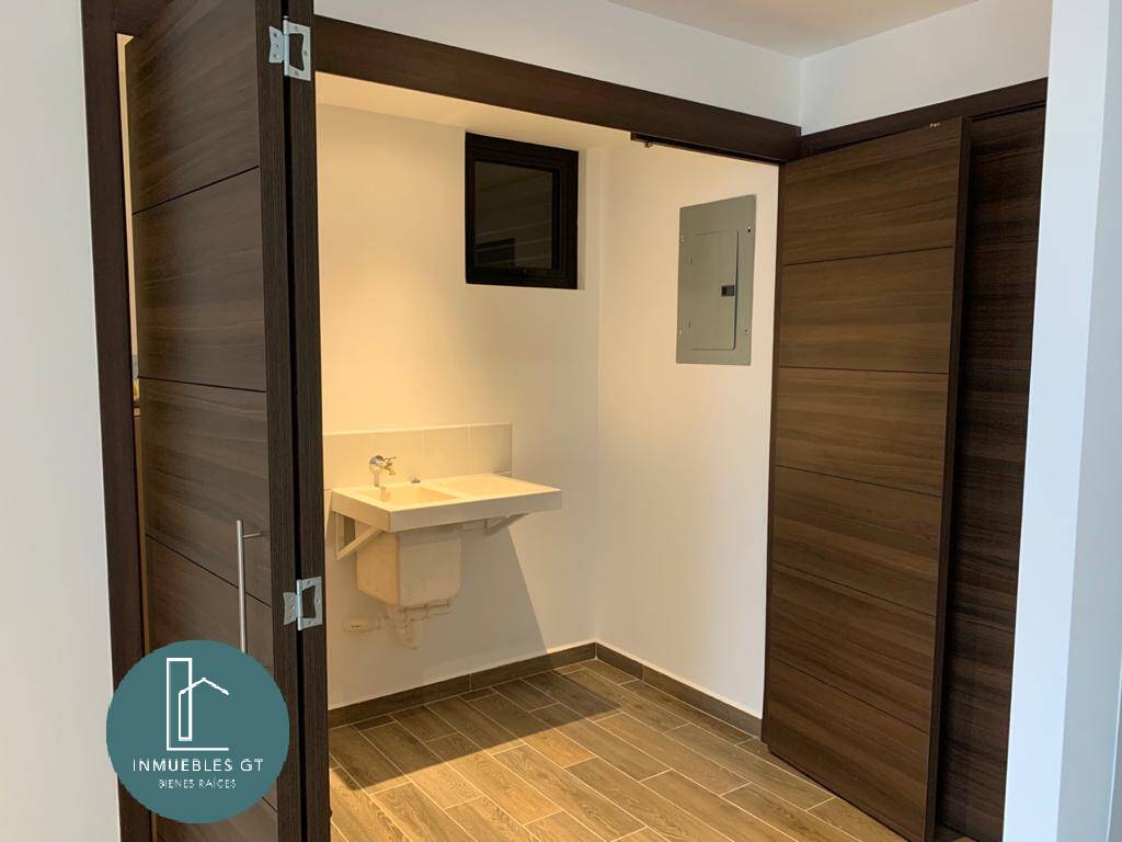 Apartamento moderno en RENTA en zona 15 - Image 2