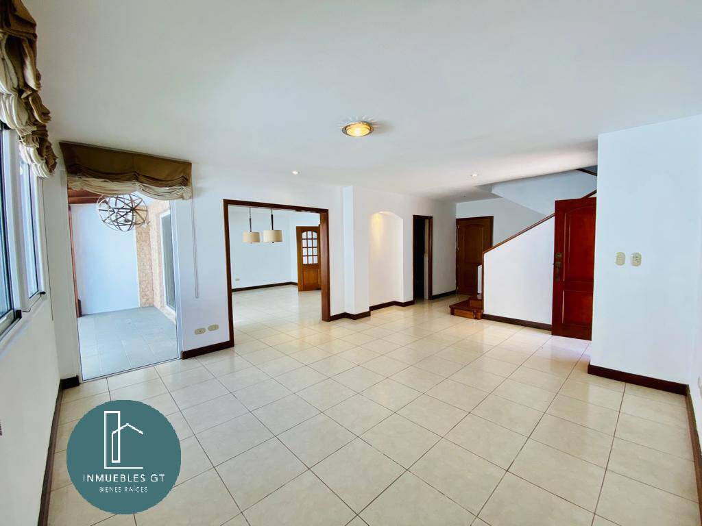 Casa en VENTA en sector EXCLUSIVO de zona 14 - Miniatura 6