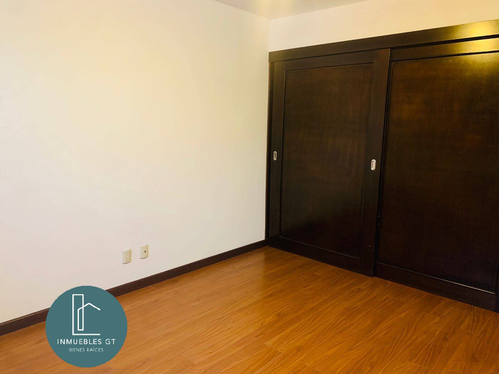 Apartamento en RENTA zona 14 - Miniatura 9