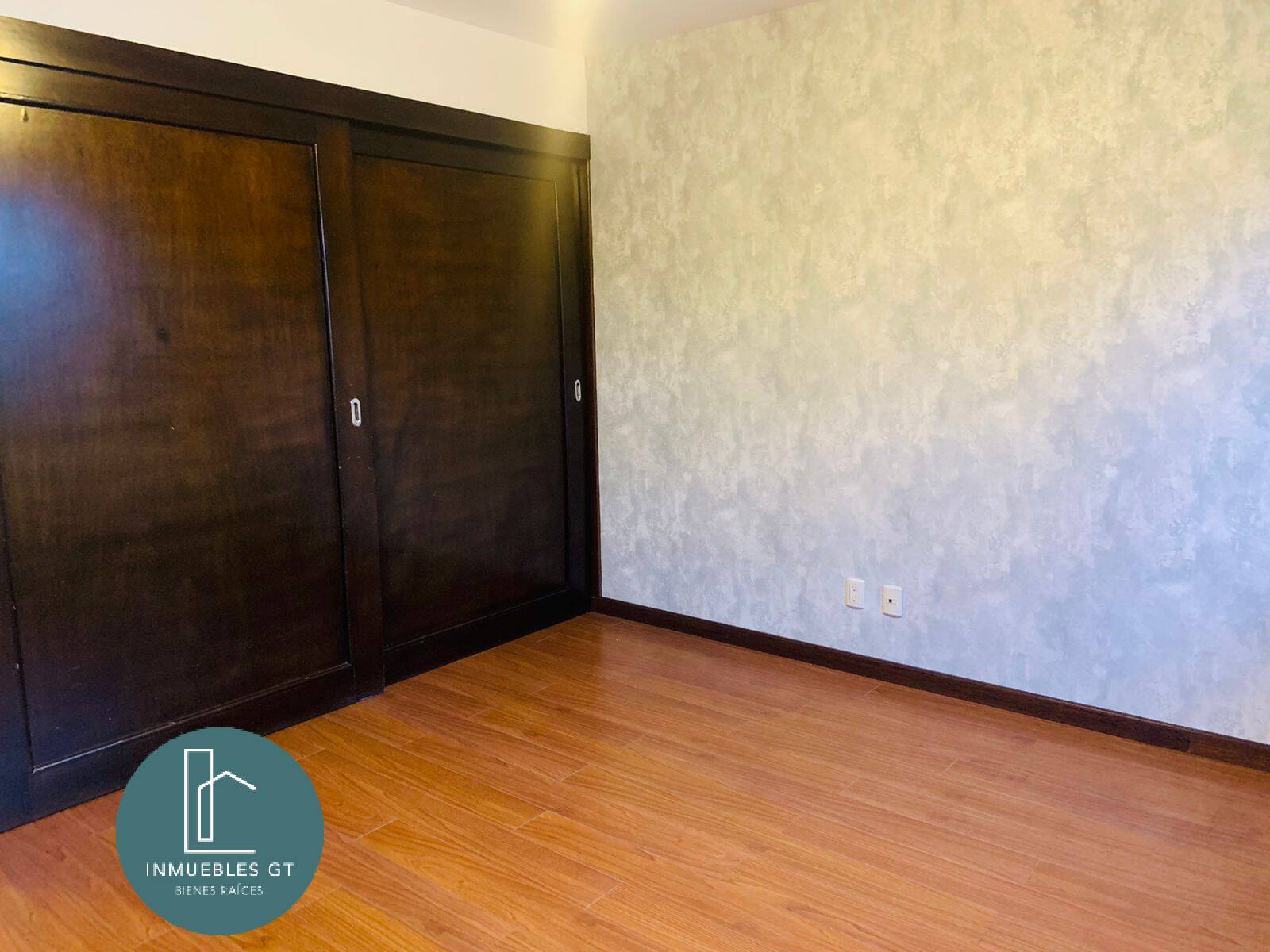 Apartamento en RENTA zona 14 - Miniatura 11