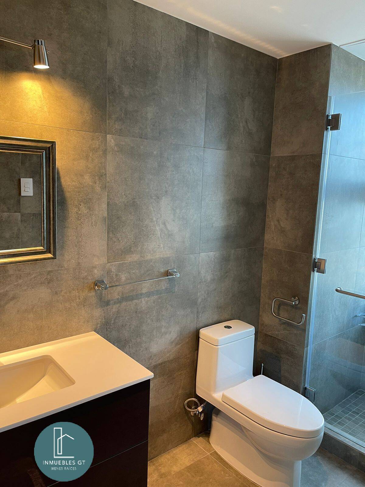Apartamento en RENTA en zona 15 - Miniatura 8