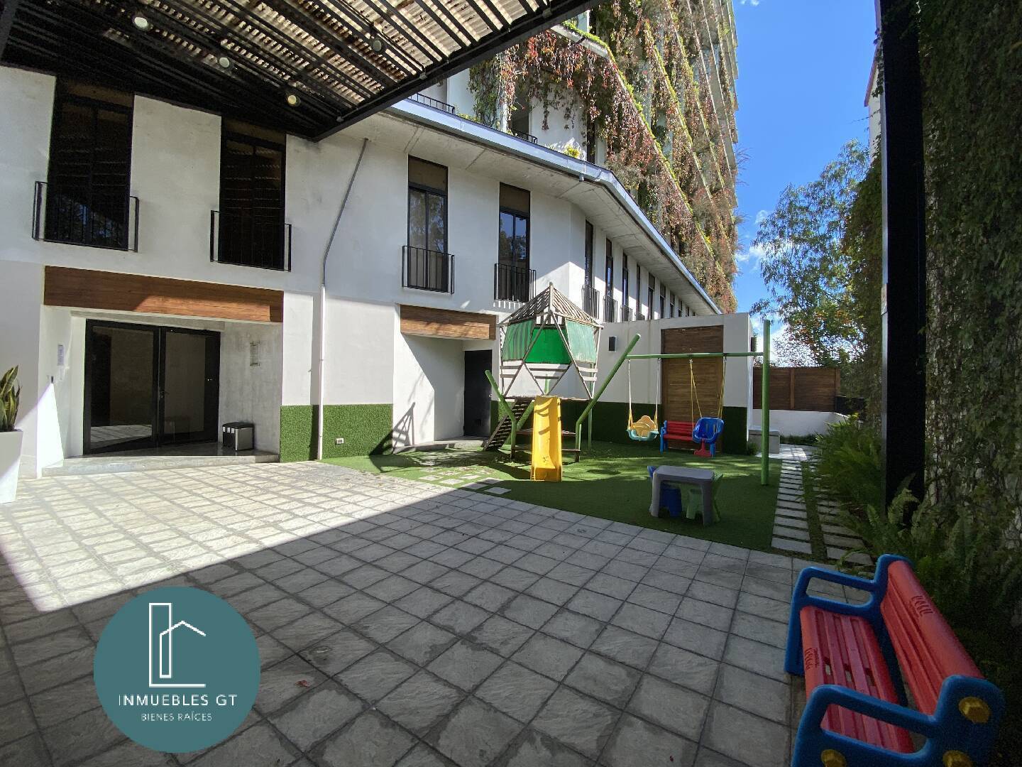 Apartamento amueblado en VENTA en zona 10 - Edificio FABRA - Image 5