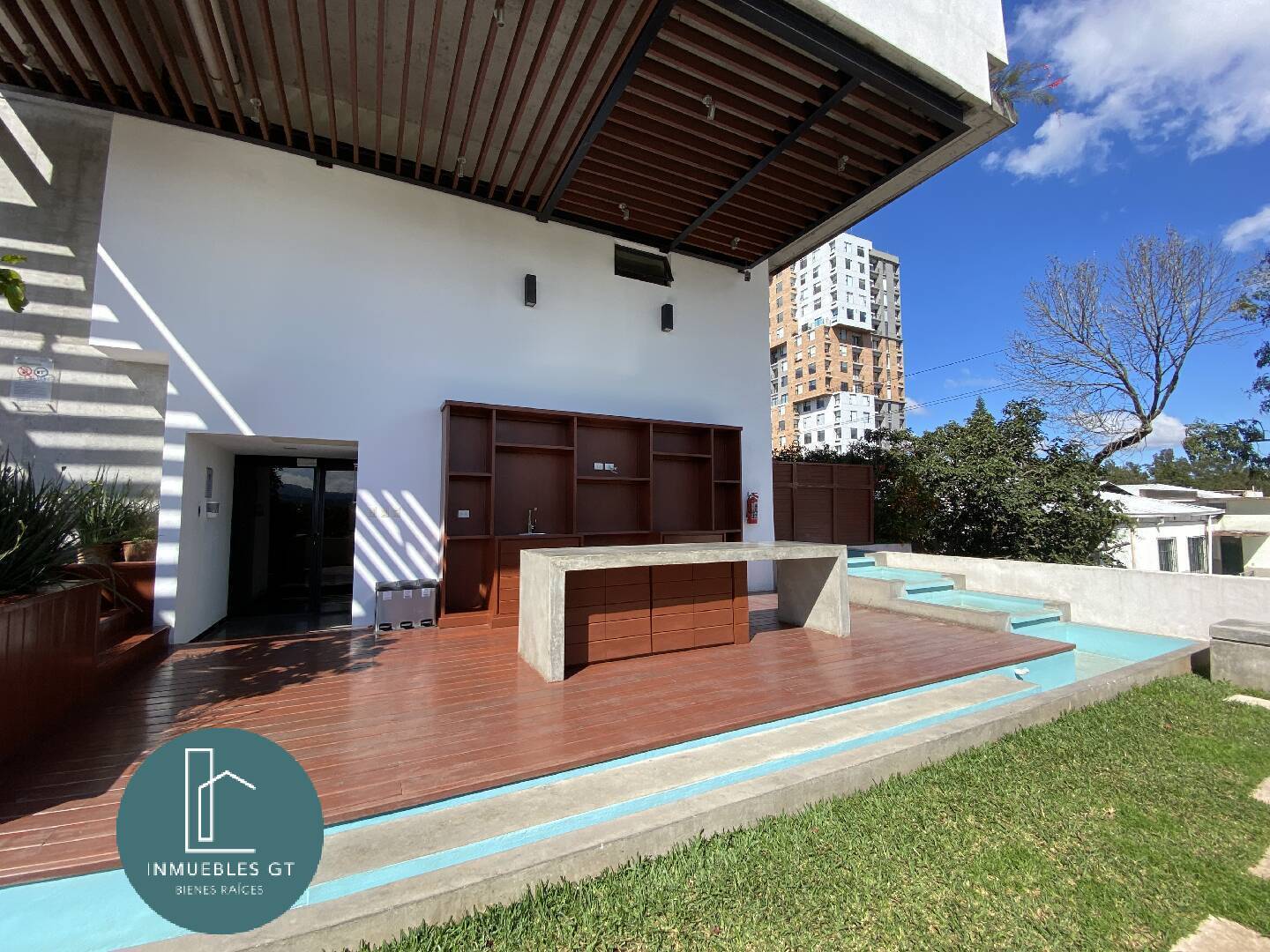 Apartamento amueblado en VENTA en zona 10 - Edificio FABRA - Miniatura 6