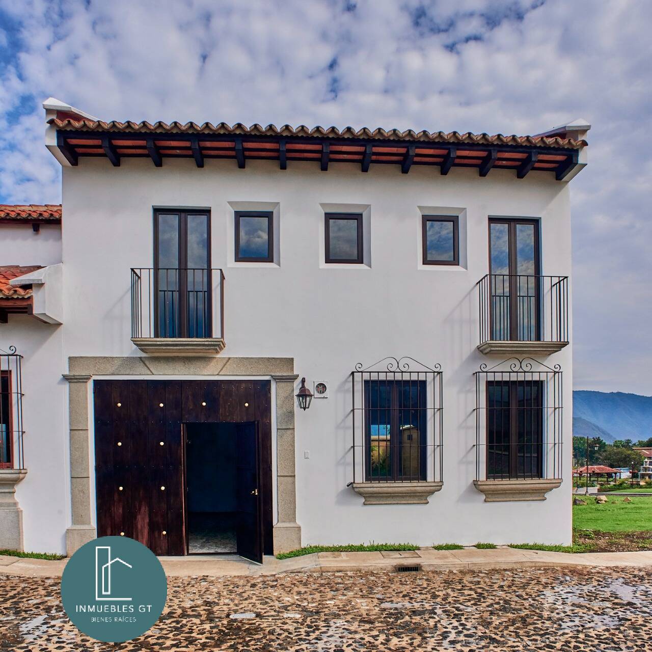 Casa en VENTA en Antigua Guatemala - Los Franciscanos – Casa Santa Clara - Image 3
