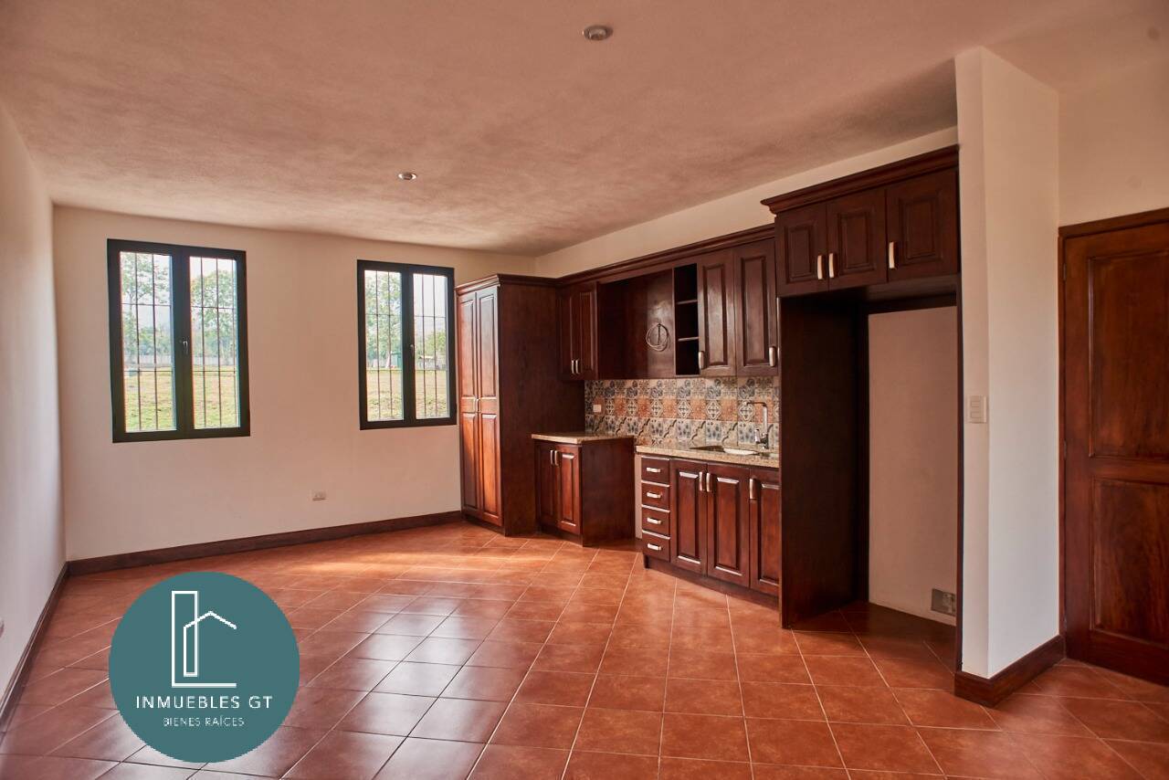 Casa en VENTA en Antigua Guatemala - Los Franciscanos – Casa Santa Clara - Image 4