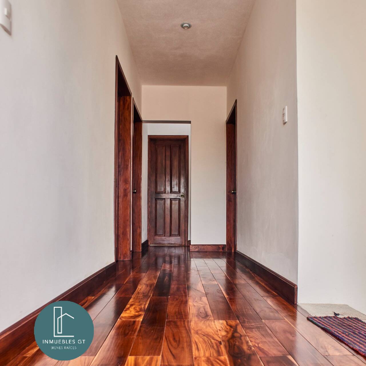 Casa en VENTA en Antigua Guatemala -  Los Franciscanos – Casa Santa Clara - Miniatura 9
