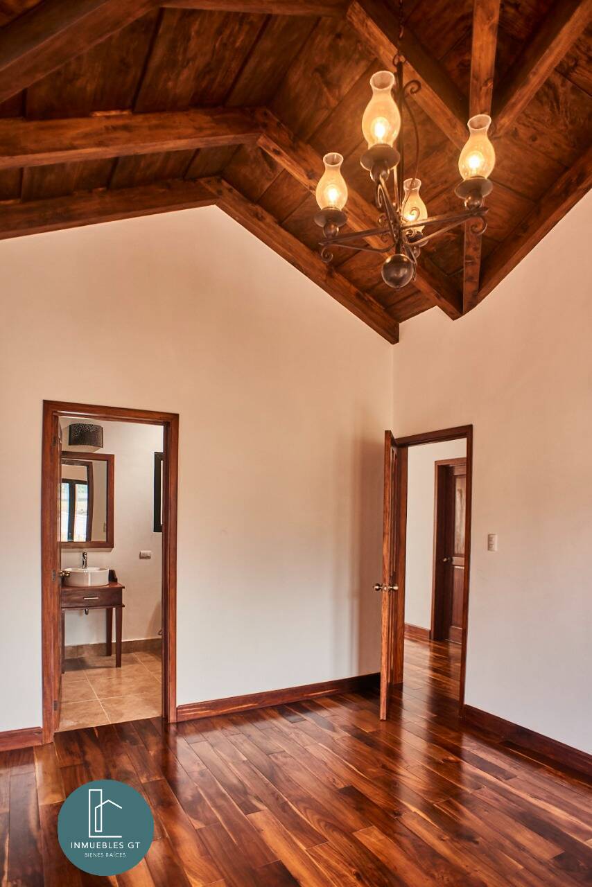 Casa en VENTA en Antigua Guatemala -  Los Franciscanos – Casa Santa Clara - Miniatura 11